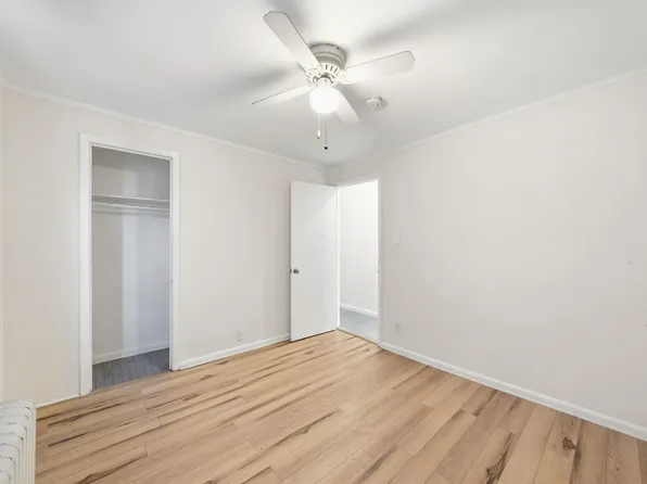 124 73rd Street image 3 of 21