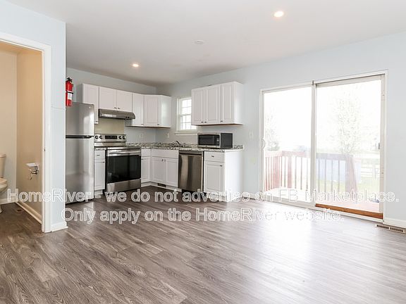 2nd image of 274 Vincent Cir