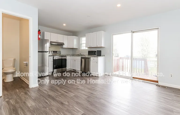 274 Vincent Cir — Photo 5