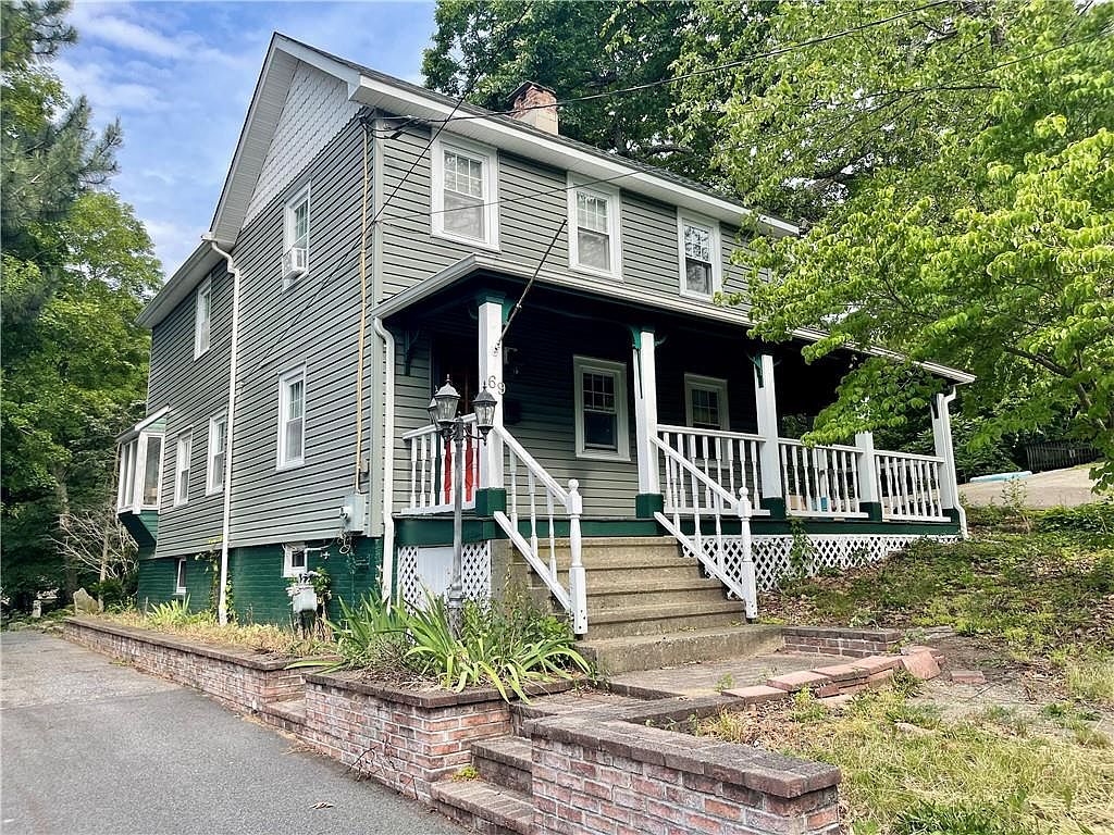 69 Mountain Avenue, Highland Falls, NY 10928 | Zillow 69 Mountain Avenue, Highland Falls, NY 10928 | Zillow