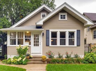 3215 31st Ave S, Minneapolis, MN 55406