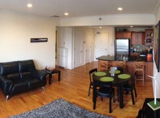 275 Greenwich Ave STE 2C, Greenwich, CT 06830