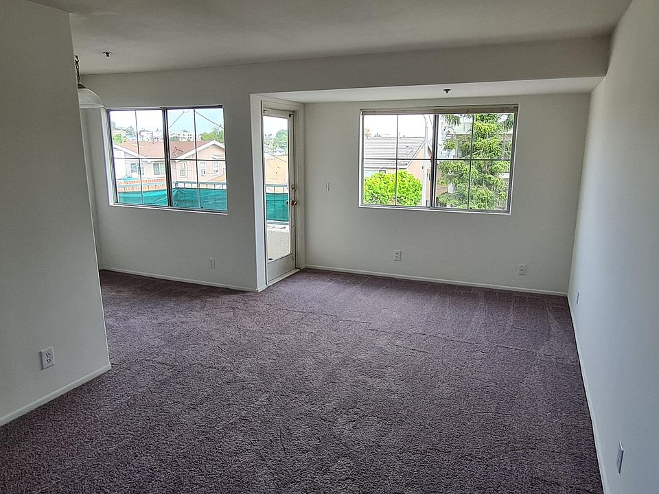 Living Space & Balcony