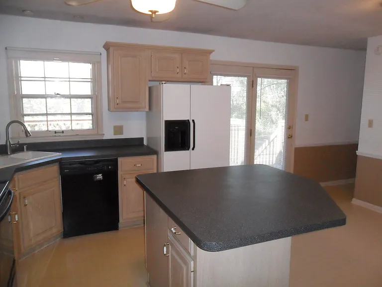 3267 Aqueduct Dr — Photo 3