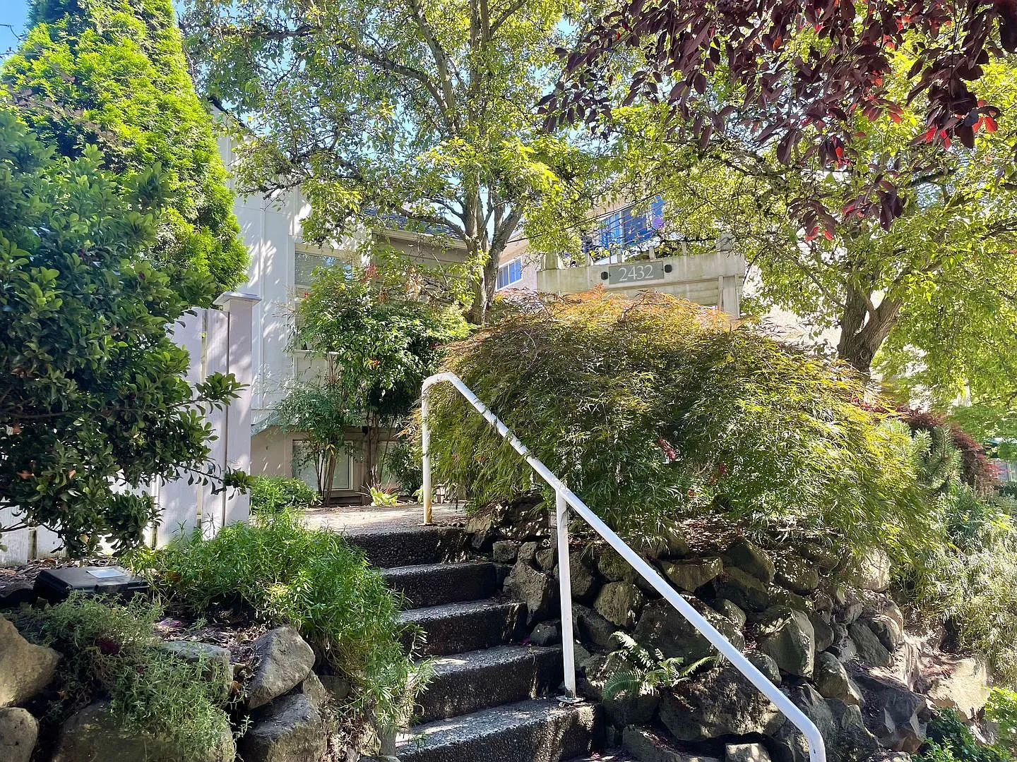 Lake Union View Condo — Photo 1