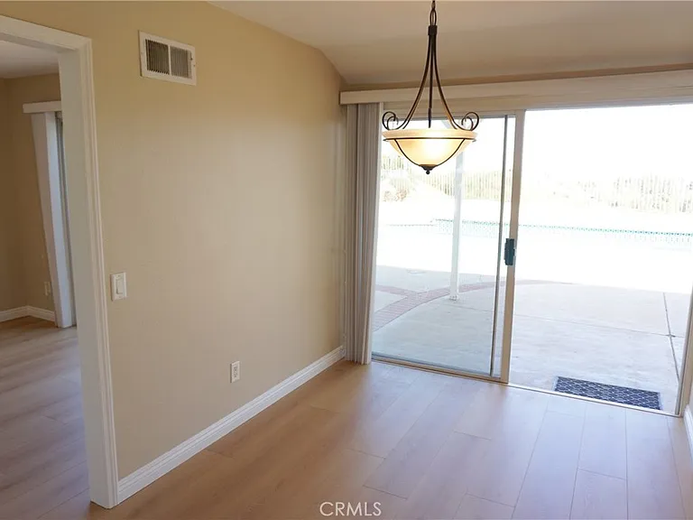 19584 Shadow Glen Cir — Photo 11