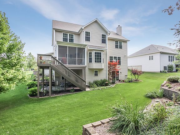 3rd image of 309 W 6th Avenue Ct