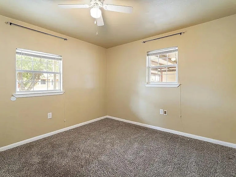 824 S Del Rio Dr — Photo 9