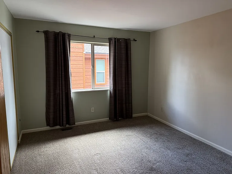 460 Lido Dr — Photo 14