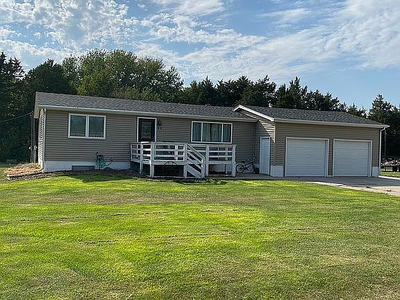 4th image of 804 Woodland Dr
