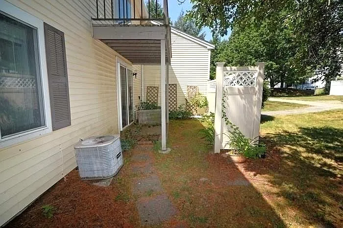 1 Village Hill Ln #4 — Photo 11