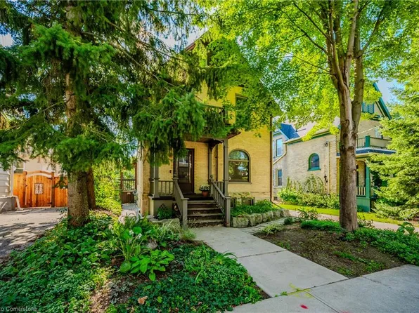 7 Richmond Ave, Kitchener, ON N2G 1Z1