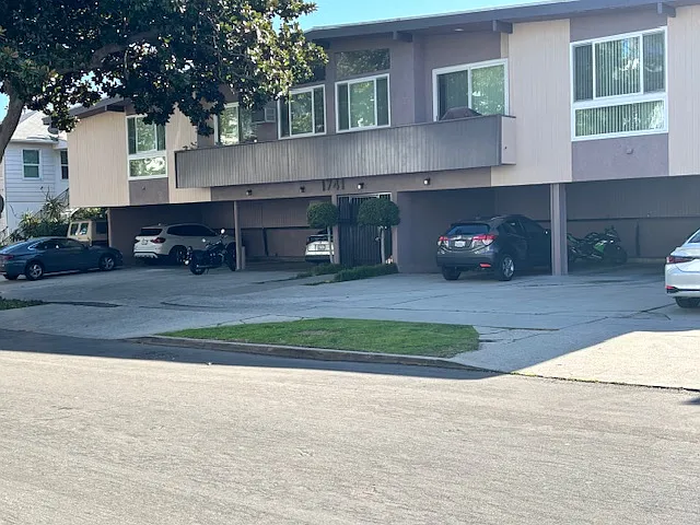 1741 Camden Ave #11 — Photo 3