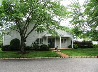 74C Winthrop Rd, Monroe Twp, NJ 08831