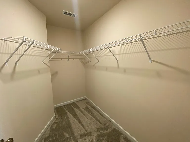 4028 Beckton Trl — Photo 11
