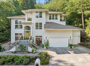 5604 SW Knightsbridge Dr, Portland, OR 97219