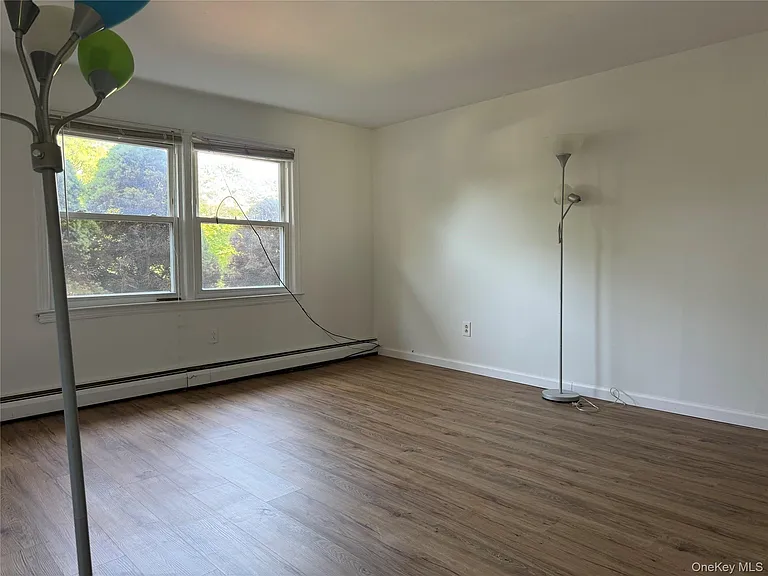 46 W Lane Dr — Photo 18
