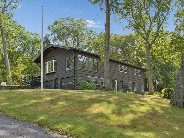 17 Trundy Road, Cape Elizabeth, ME 04107