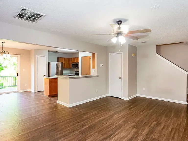11623 Stewarts Crossing Dr #1 — Photo 2
