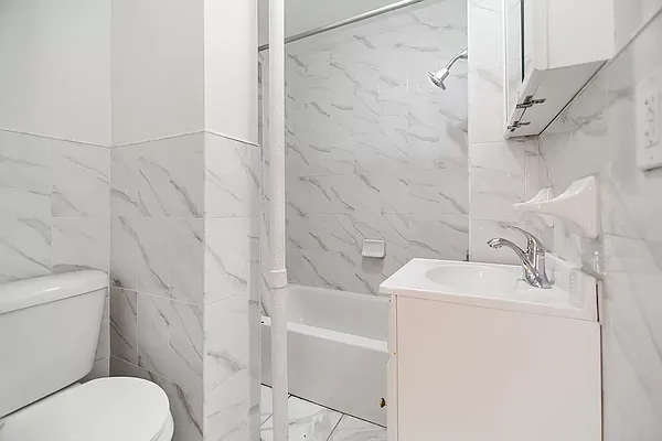 Rented by Metropolitan Property Group | media 14