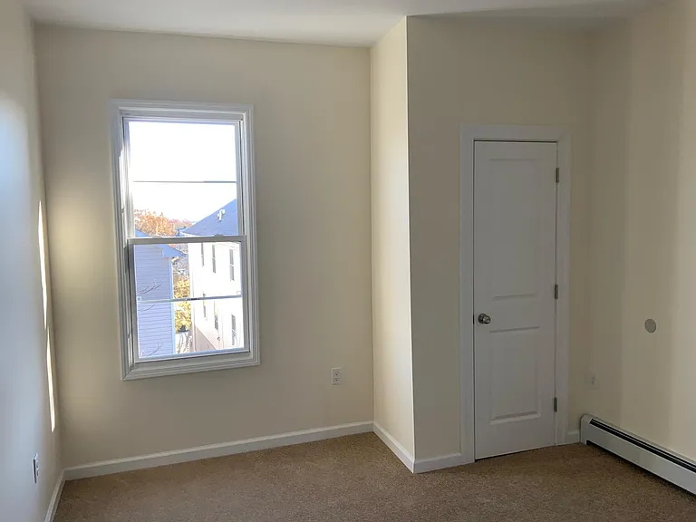 140 Clinton Pl #3 — Photo 11