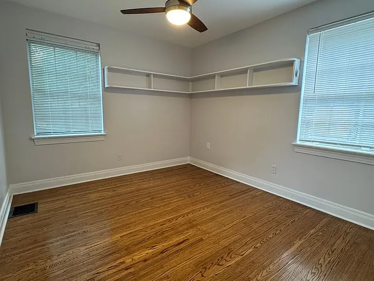 2079 Douglass Blvd — Photo 11