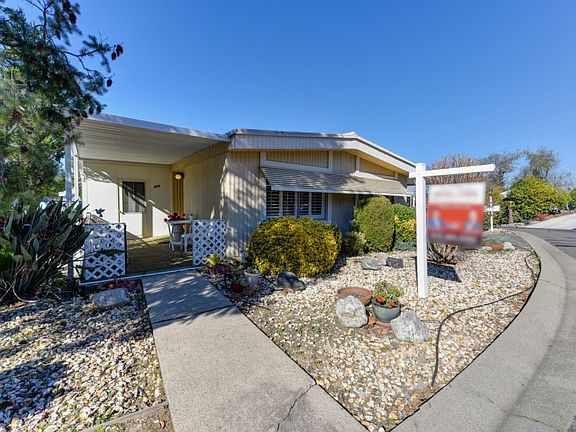 2nd image of 258 Bluebird Ln