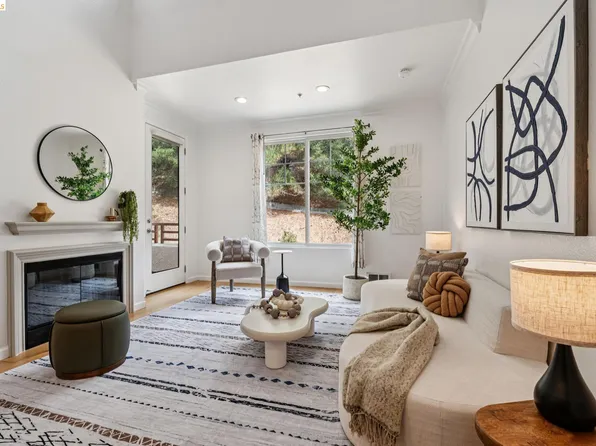 200 Caldecott Ln Unit 308, Oakland, CA 94618