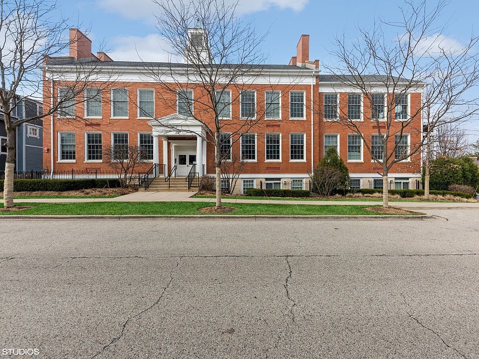 1st image of 154 School St APT 6