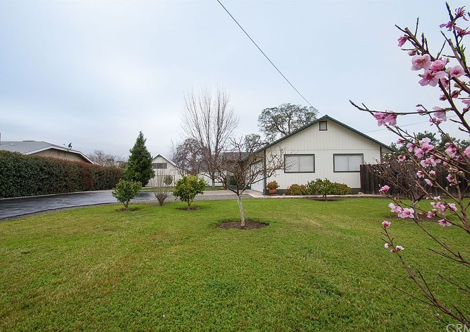 1st image of 8001 Sherwood Blvd