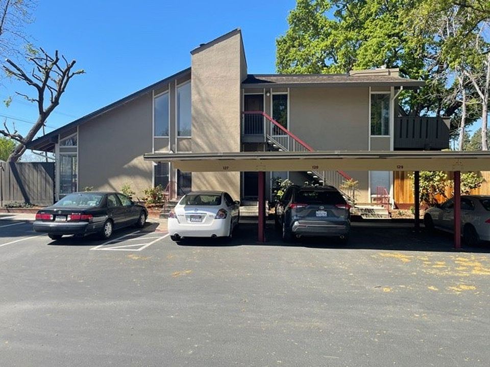 1st image of 34 E Massolo Dr
