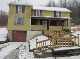 698 Gazda Rd, Clarksburg, PA 15725
