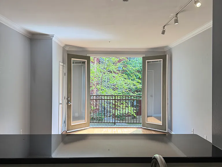 1000 Providence Pl #247 — Photo 5
