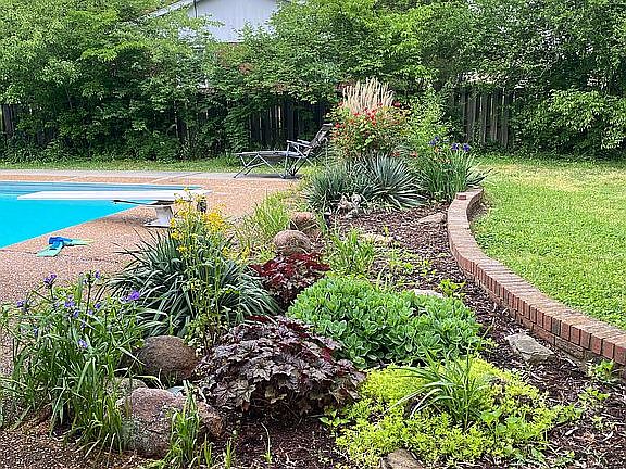 4th image of 2602 W Sunset Dr