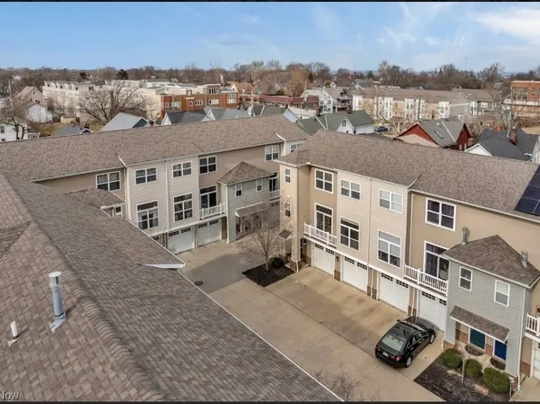 5506 Saint Stephens Ct, Cleveland, OH 44102