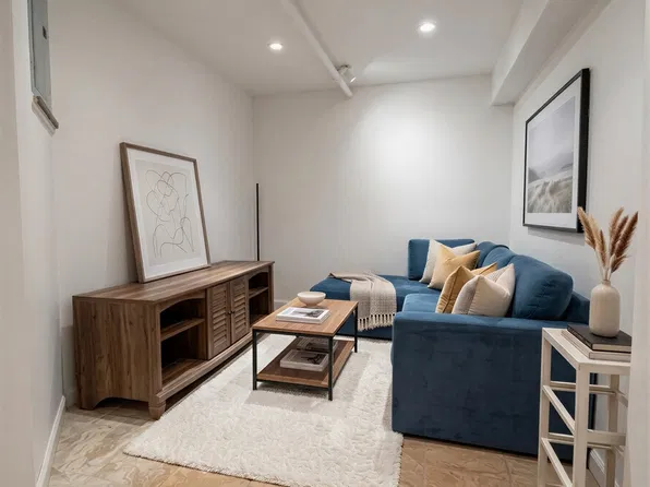 323 2nd St #B1, Brooklyn, NY 11215