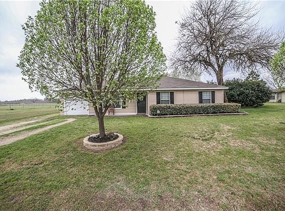 2nd image of 1021 Hidden Hills Dr