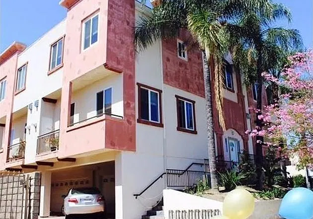 10235 Independence Ave #1
