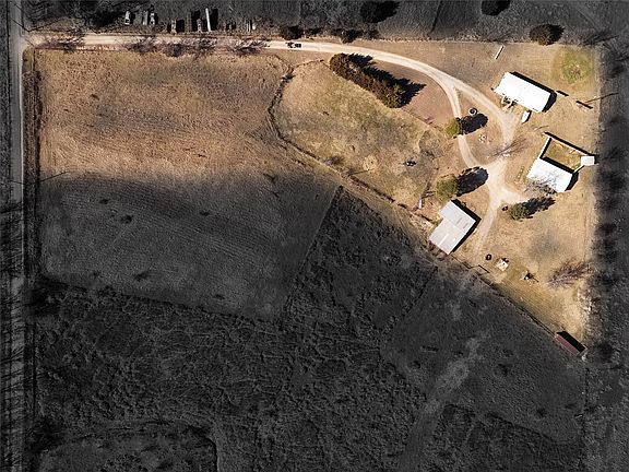 4th image of 1701 County Road 214