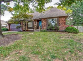 10229 Nieman Rd, Overland Park, KS 66214