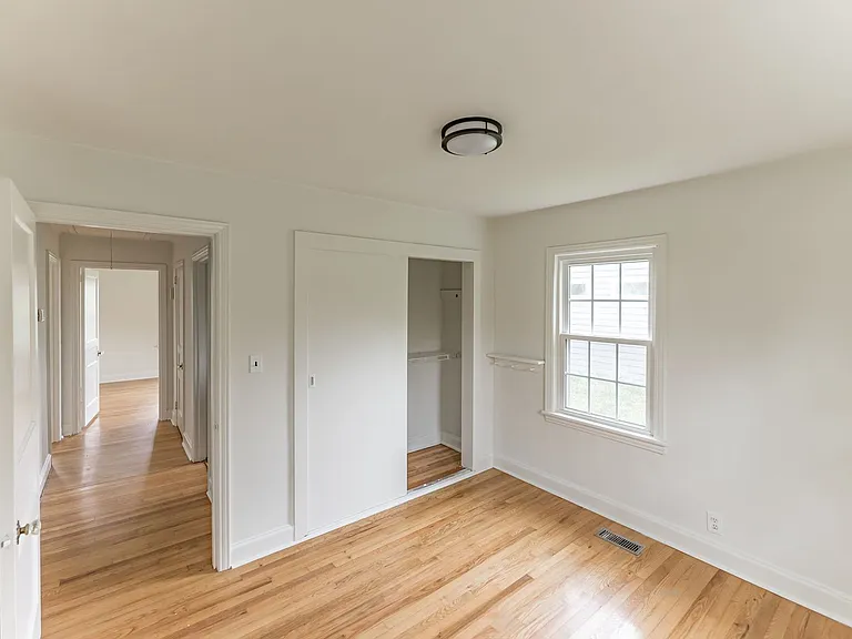 1314 Marlboro Ave — Photo 21
