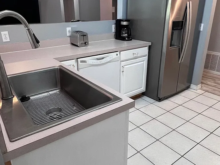 2524 Bluewater Dr — Photo 14
