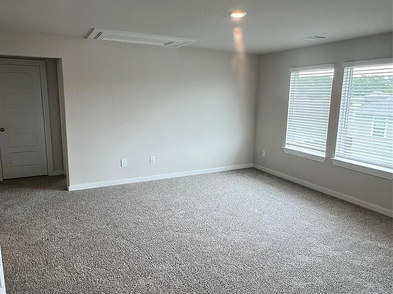 1722 Cayden Oak Ln — Photo 36