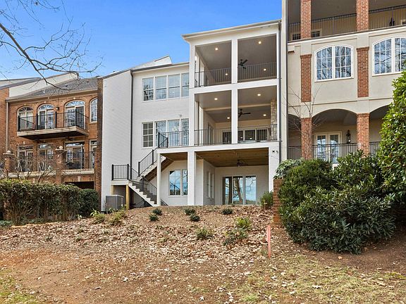4th image of 14 Hidden Hills Dr