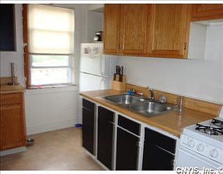 4th image of 219 S Wilbur Ave