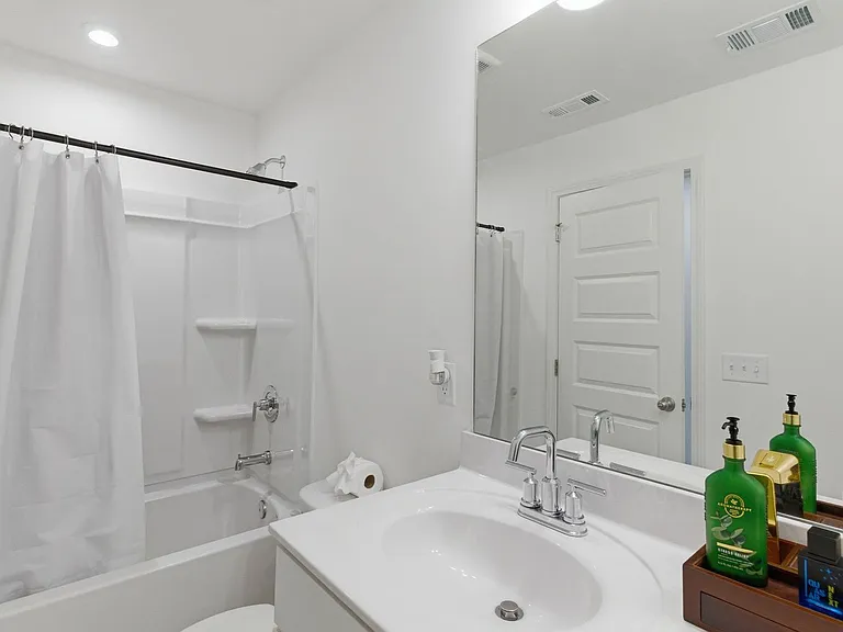 1306 Harmony Hill Ln — Photo 26