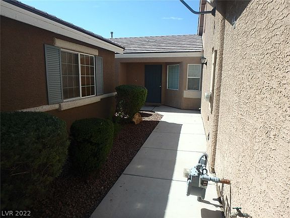 3rd image of 10348 Melon Cactus St