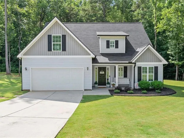 121 Mountain Creek Dr, Maysville, GA 30558