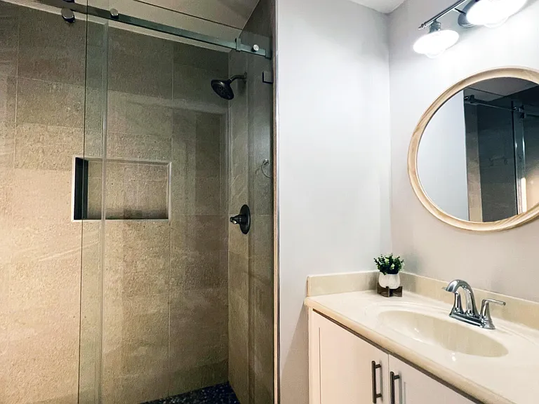 235 City View Dr — Photo 10