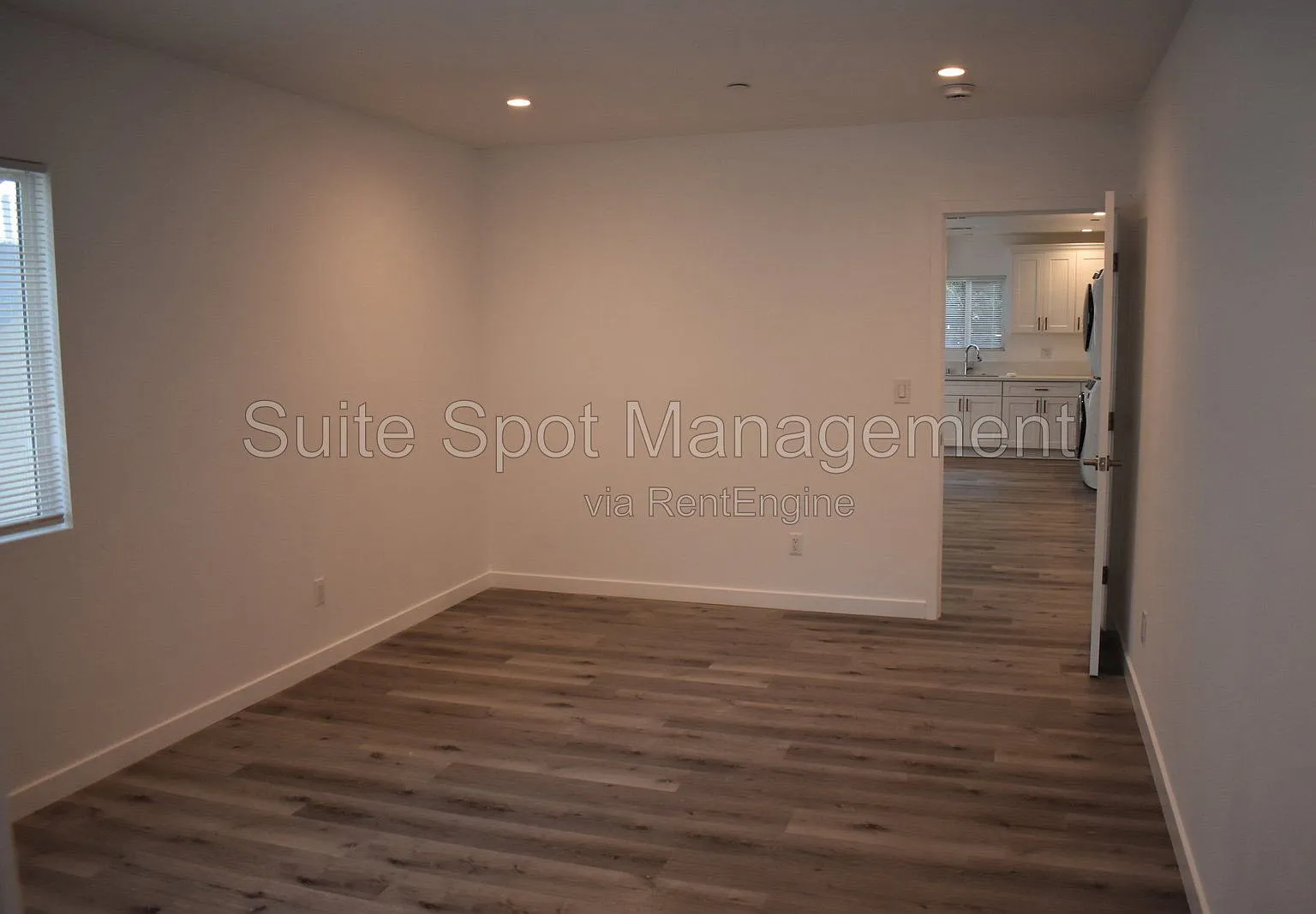 4 bed, 2.0 bath, $4,795 — Photo 4